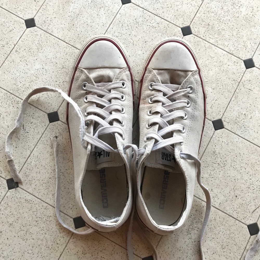 Off white unisex low top converse